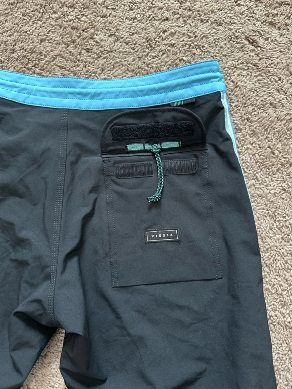 VISSLA Trip 17.5